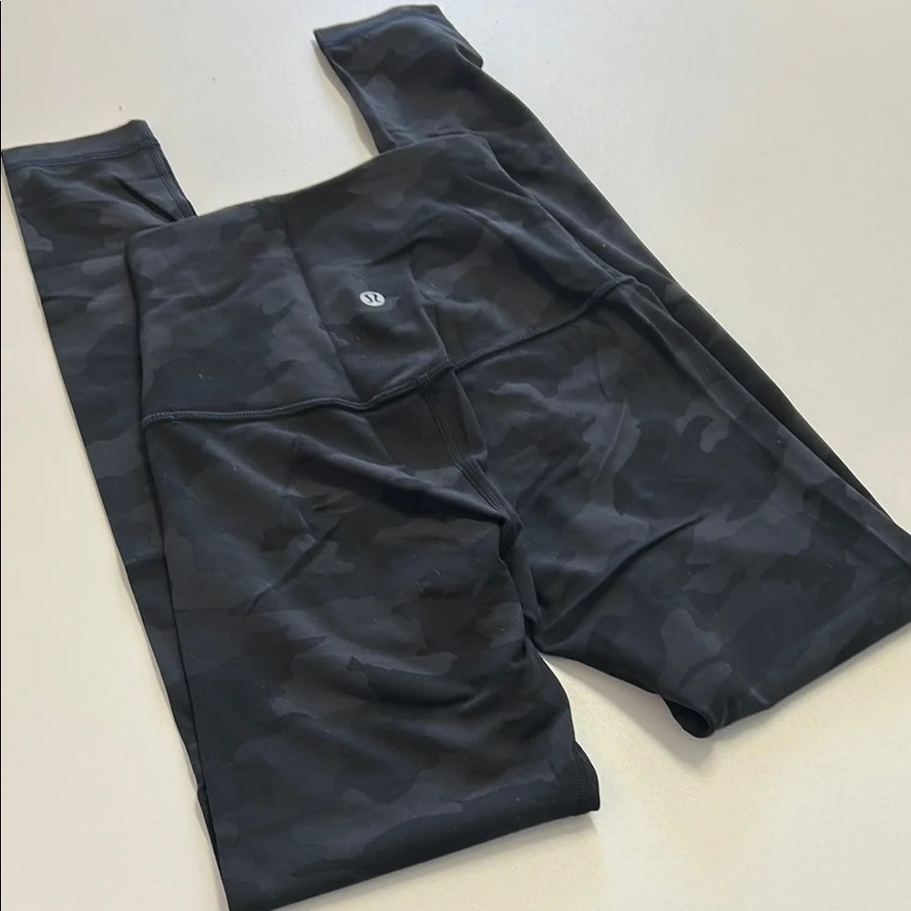 lululemon align Leggings - Picture 2 of 3